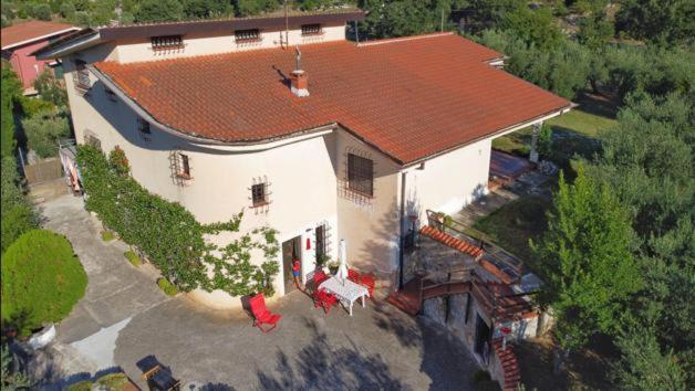 Affittacamere Casa fra gli ulivi di Giuseppe Sonnino Esterno foto