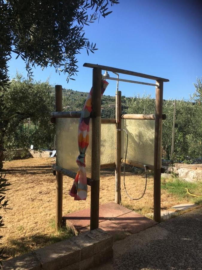 Affittacamere Casa fra gli ulivi di Giuseppe Sonnino Esterno foto